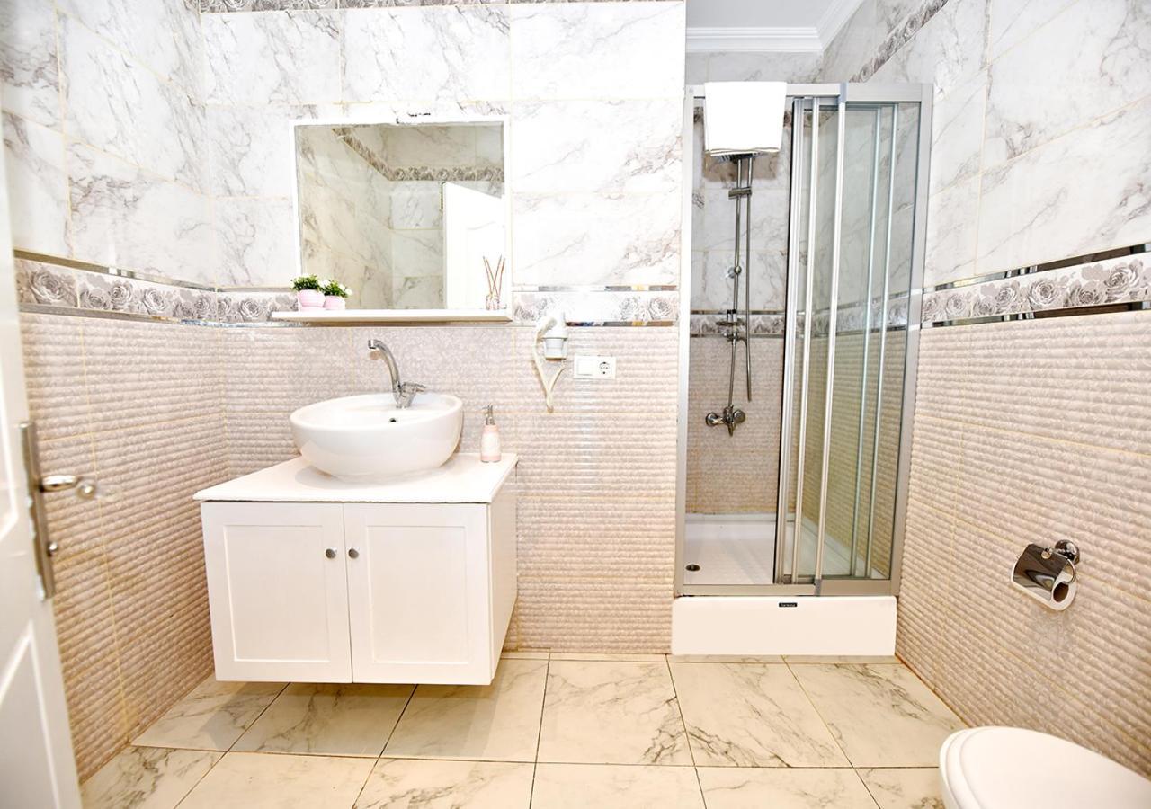 Royal Garden Suite And Hotel اسطنبول المظهر الخارجي الصورة